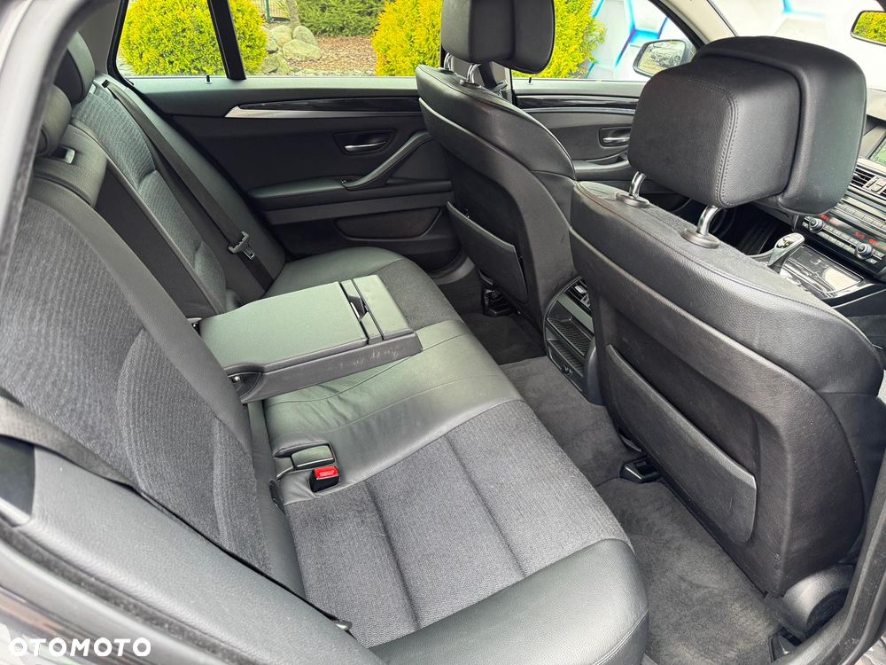 BMW Seria 5 - 30