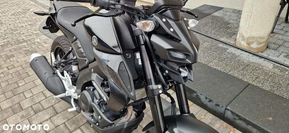 Yamaha MT - 9