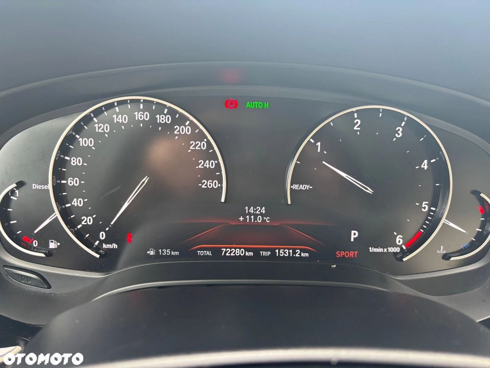 BMW Seria 5 520d Luxury Line - 14