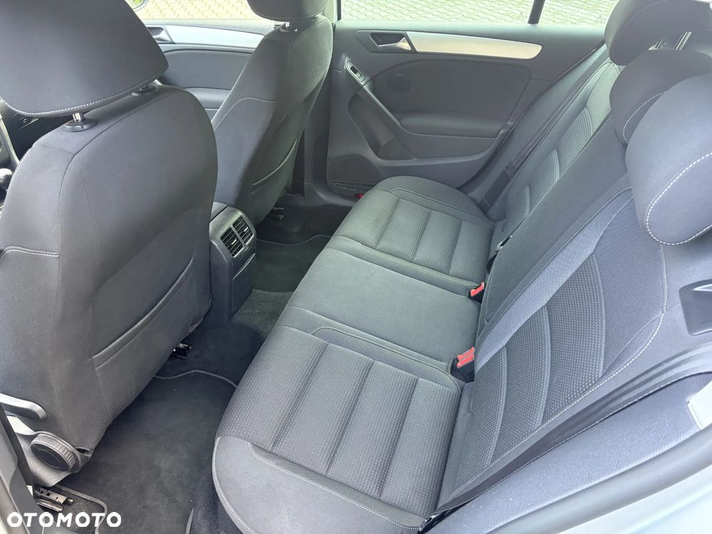 Volkswagen Golf 1.6 TDI DPF BlueMotion Technology Team - 10