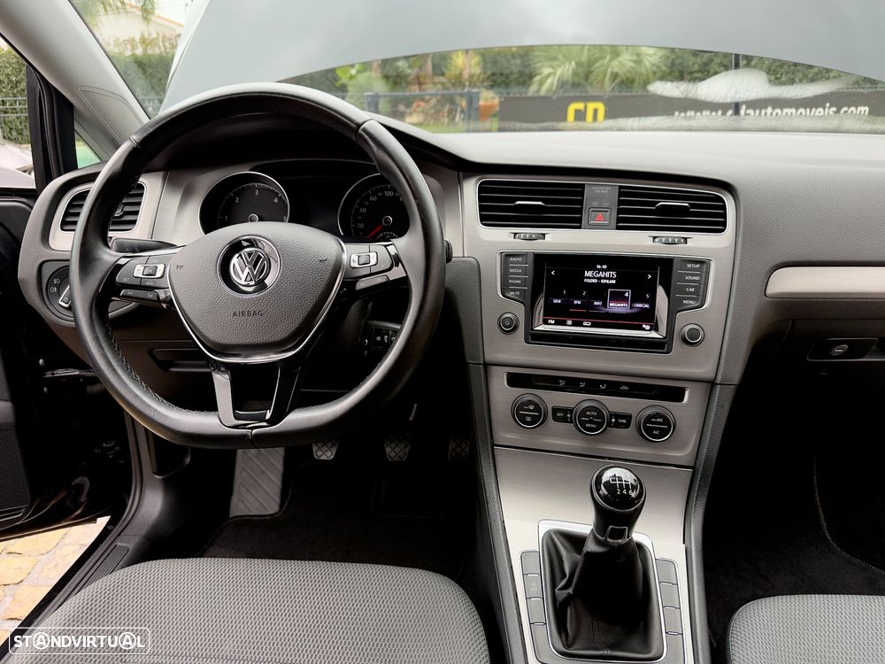 VW Golf 1.6 TDi BlueMotion Trendline - 51