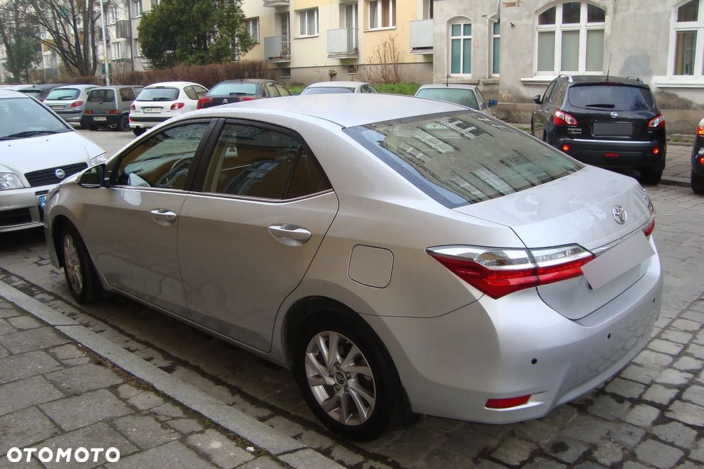 Toyota Corolla 1.6 Comfort - 3