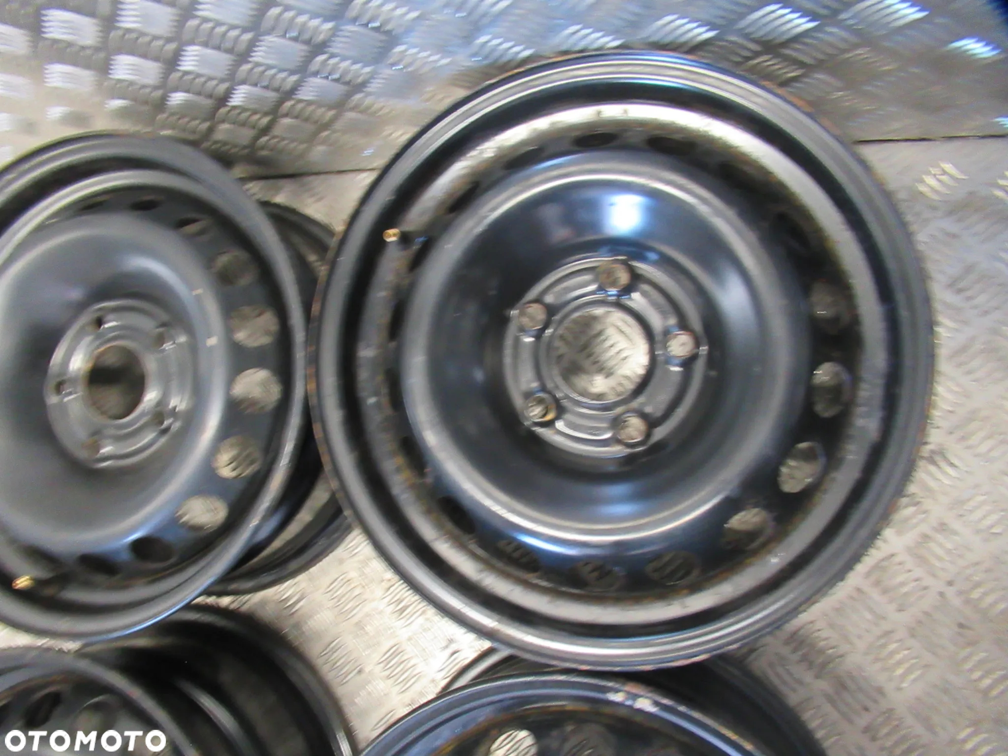 Felgi Renault Megane Kangoo III 6,5Jx15 et43 5x114,3 - 2