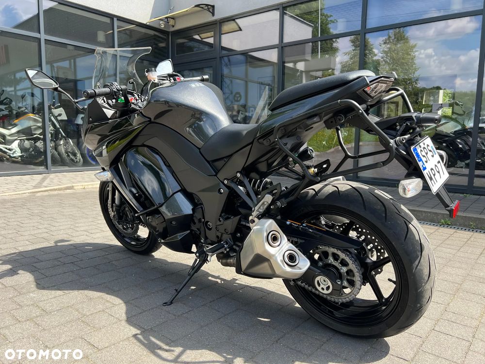 Kawasaki Ninja 1000 SX - 7