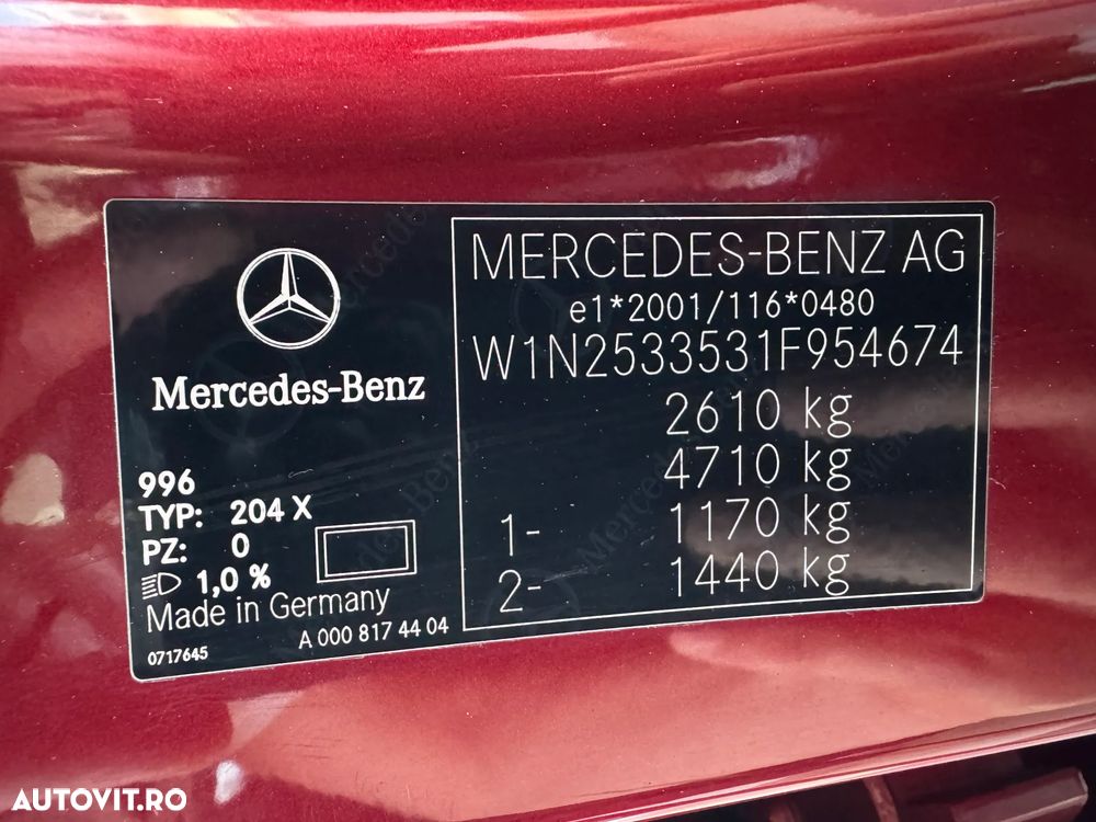 Mercedes-Benz GLC Coupe 300 e 4Matic 9G-TRONIC AMG Line Plus - 41