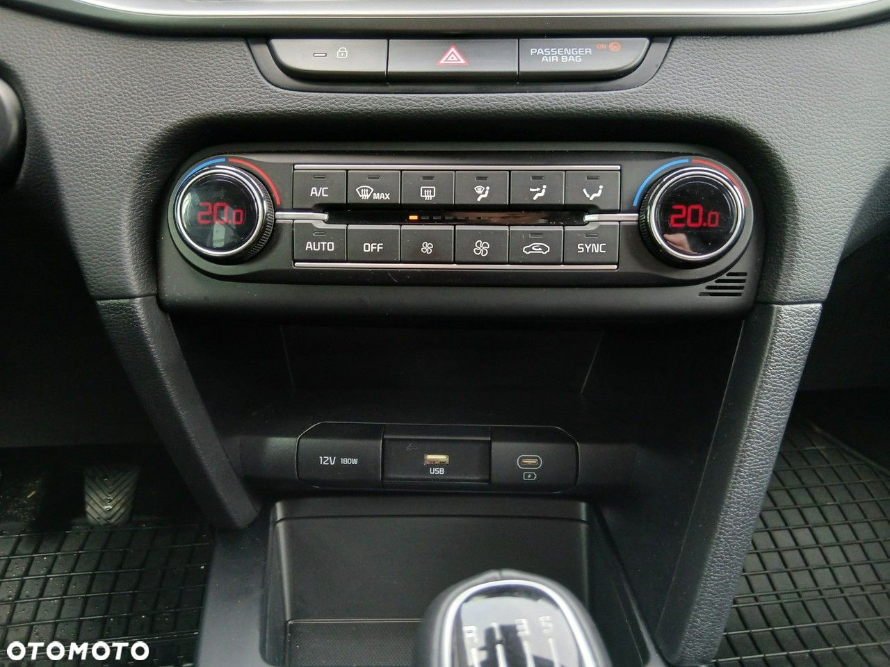 Kia Ceed - 18