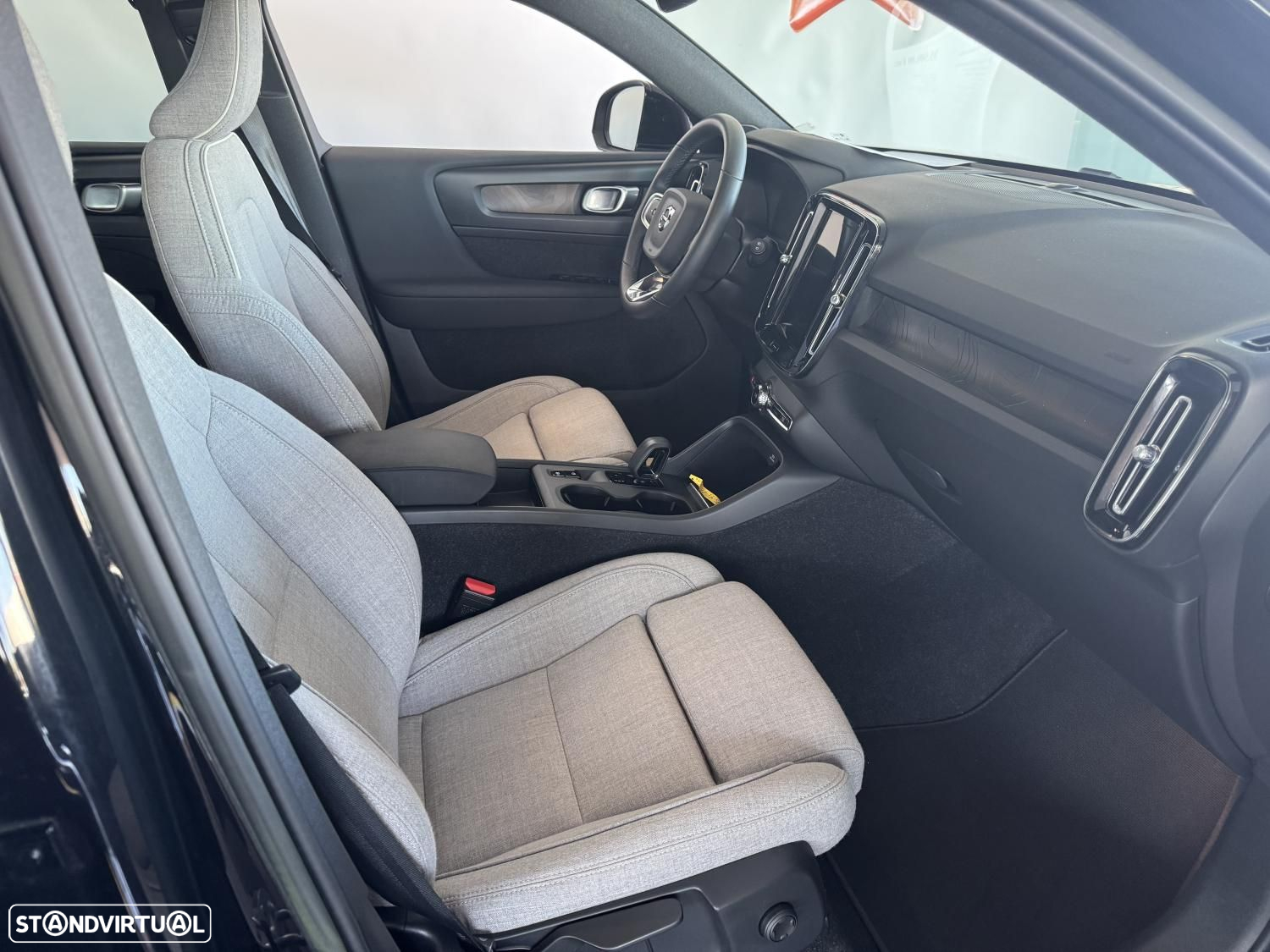 Volvo XC 40 1.5 T4 PHEV Core - 5