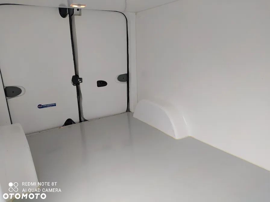 Opel Vivaro - 21