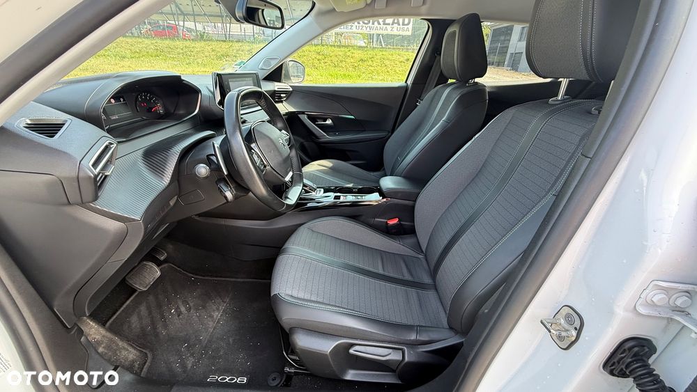 Peugeot 2008 1.5 BlueHDi Allure S&S EAT8 - 15