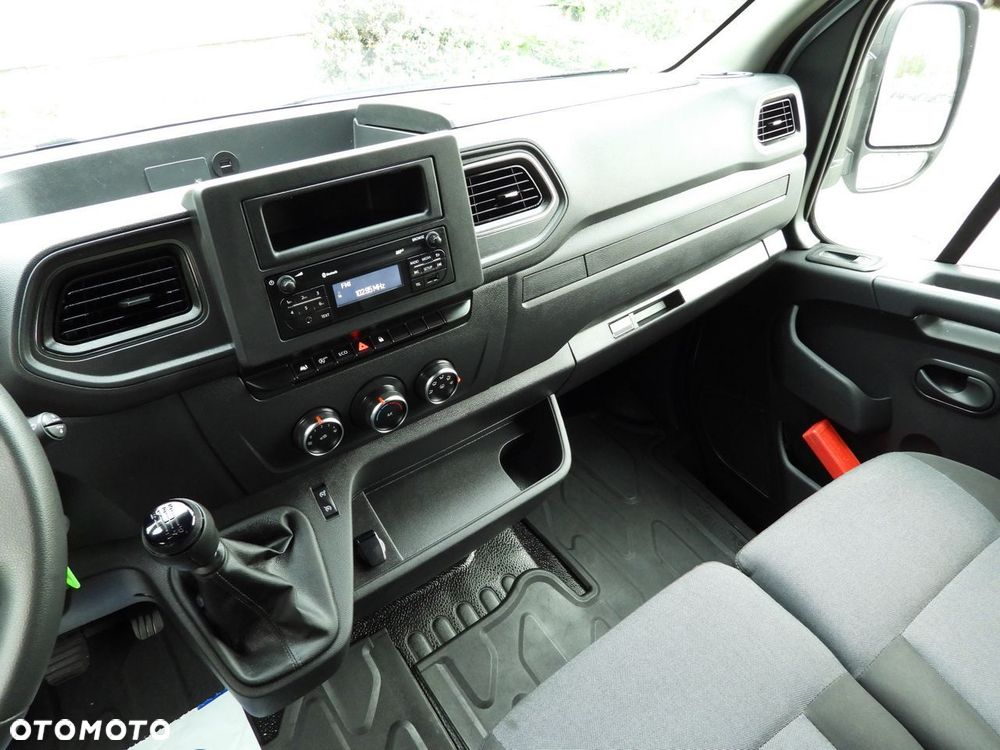 Renault MASTER PLANDEKA 10 PALET WEBASTO TEMPOMAT LEDY PNEUMATYKA KLIMATYZACJA  165KM - 31