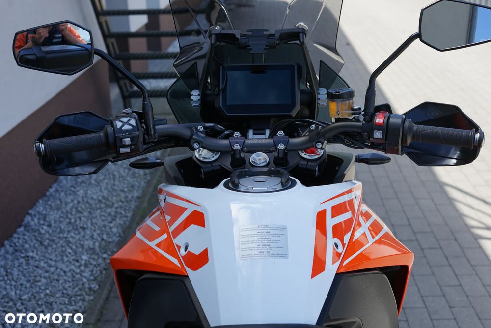 KTM Super Adventure - 16