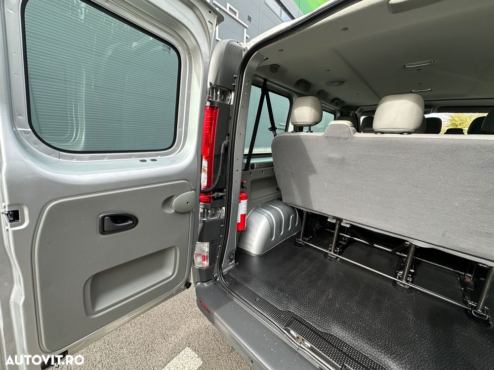 Opel Vivaro - 26