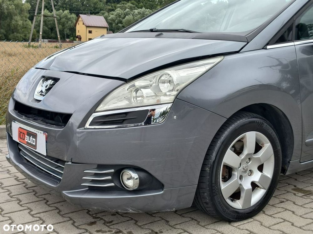 Peugeot 5008 - 26