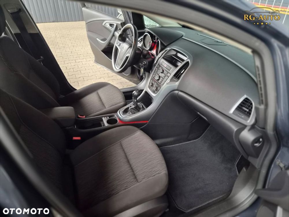 Opel Astra - 19