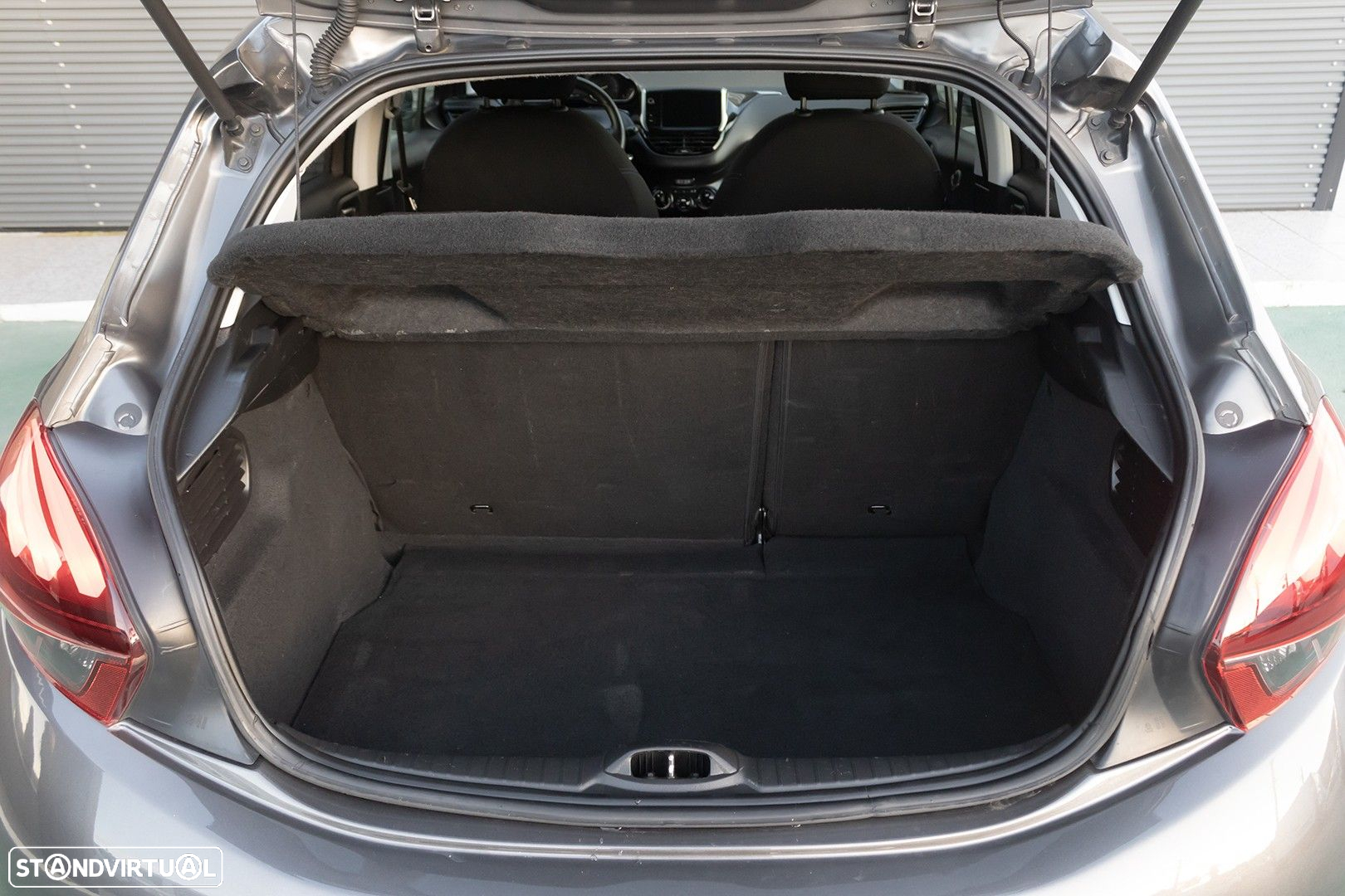 Peugeot 208 1.2 PureTech Signature - 22