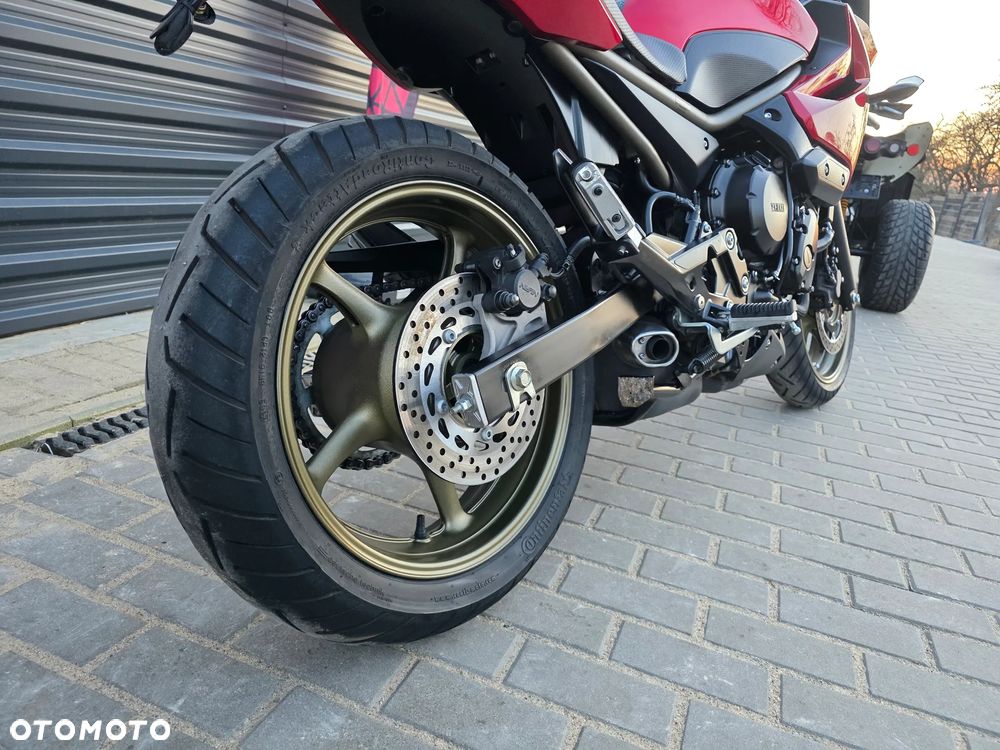 Yamaha XJ - 19