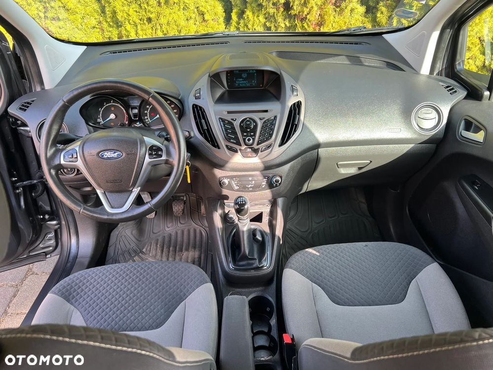 Ford Tourneo Courier 1.0 EcoBoost S&S Trend - 16