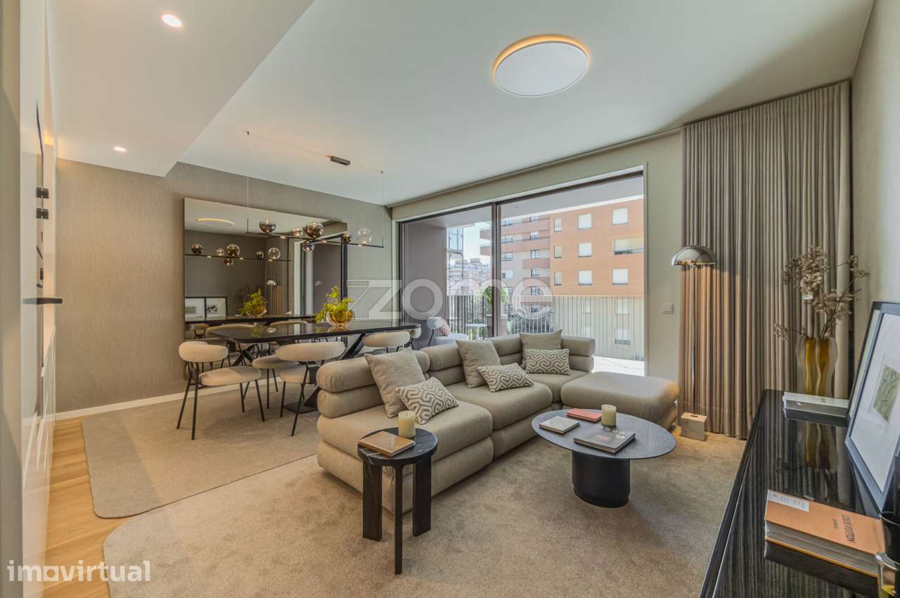 T3 nos Jardins D'Arrábida | Varanda | Condomínio Privado - Grande imagem: 2/29