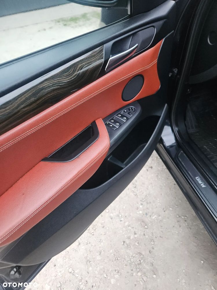 BMW X3 28i xDrive - 26