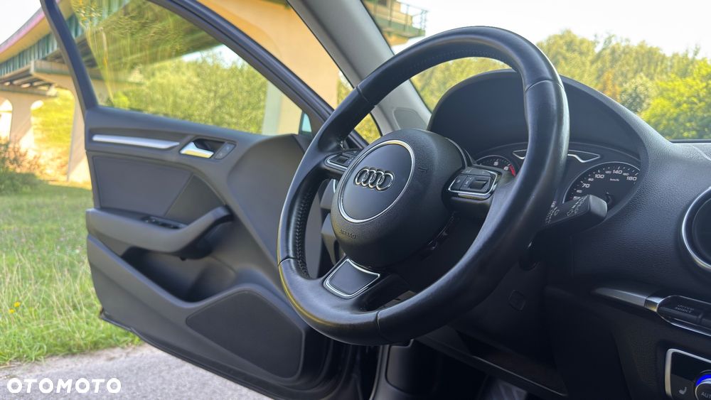 Audi A3 Sportback 1.8 TFSI S tronic S line Sportpaket - 27