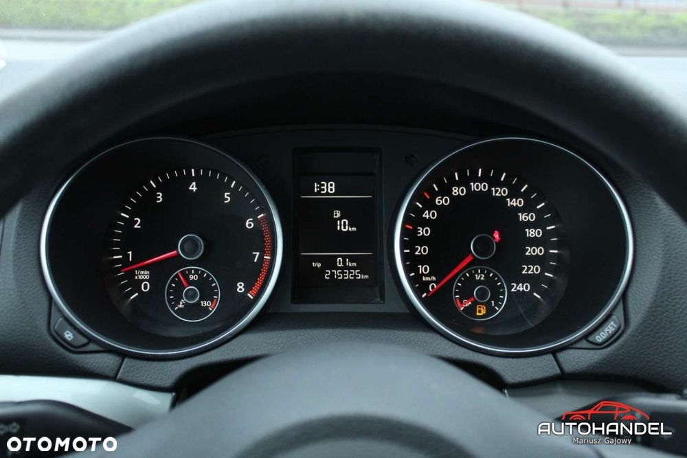 Volkswagen Golf - 11