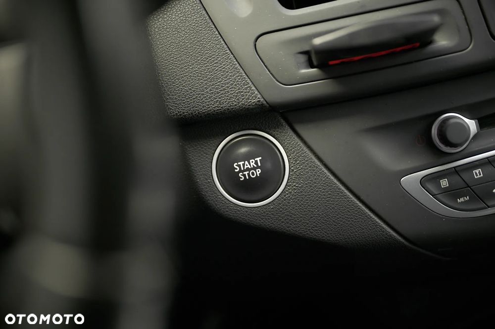 Renault Laguna 2.0 TCe 170 Initiale - 30