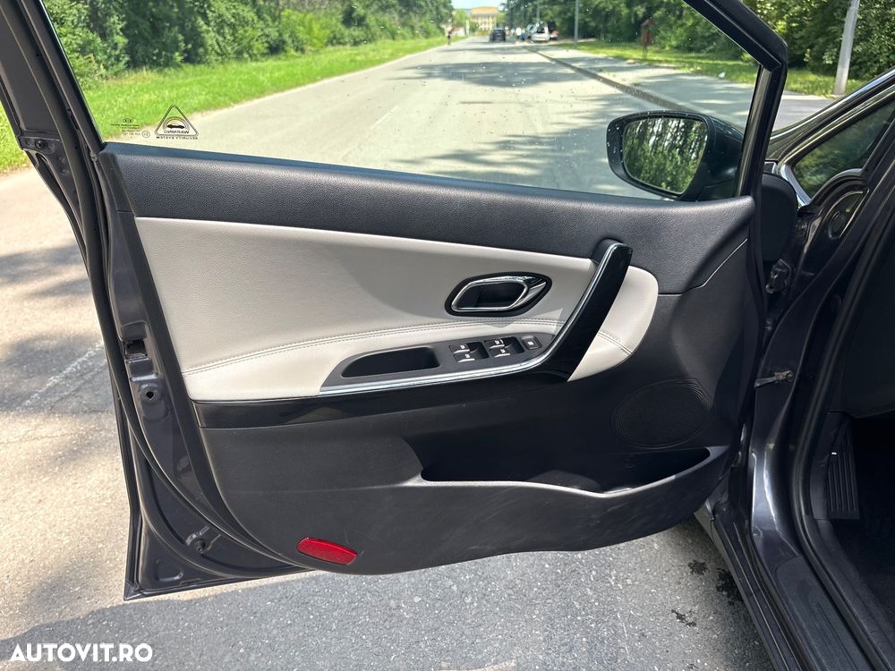 Kia Ceed - 14