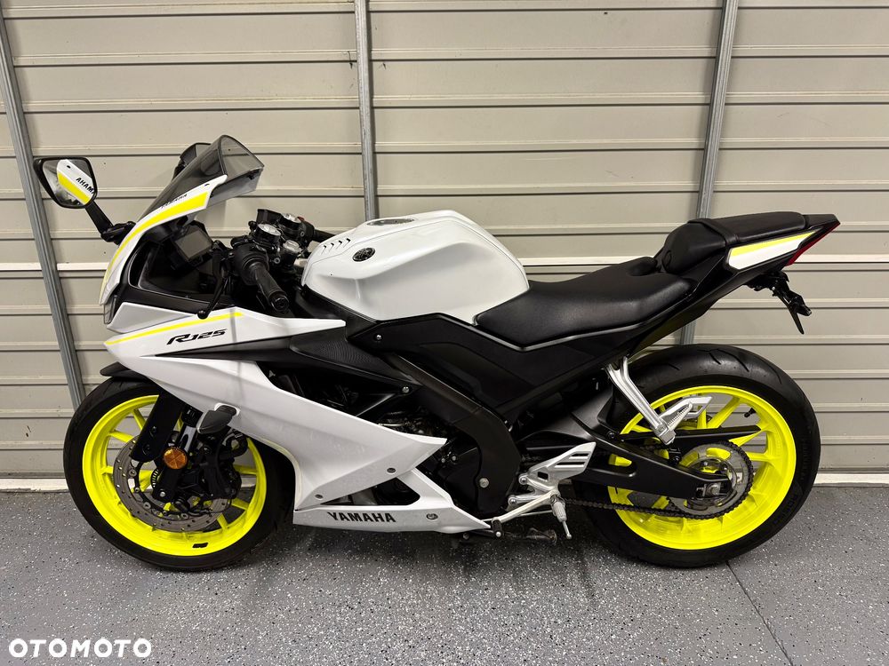 Yamaha R125 - 11