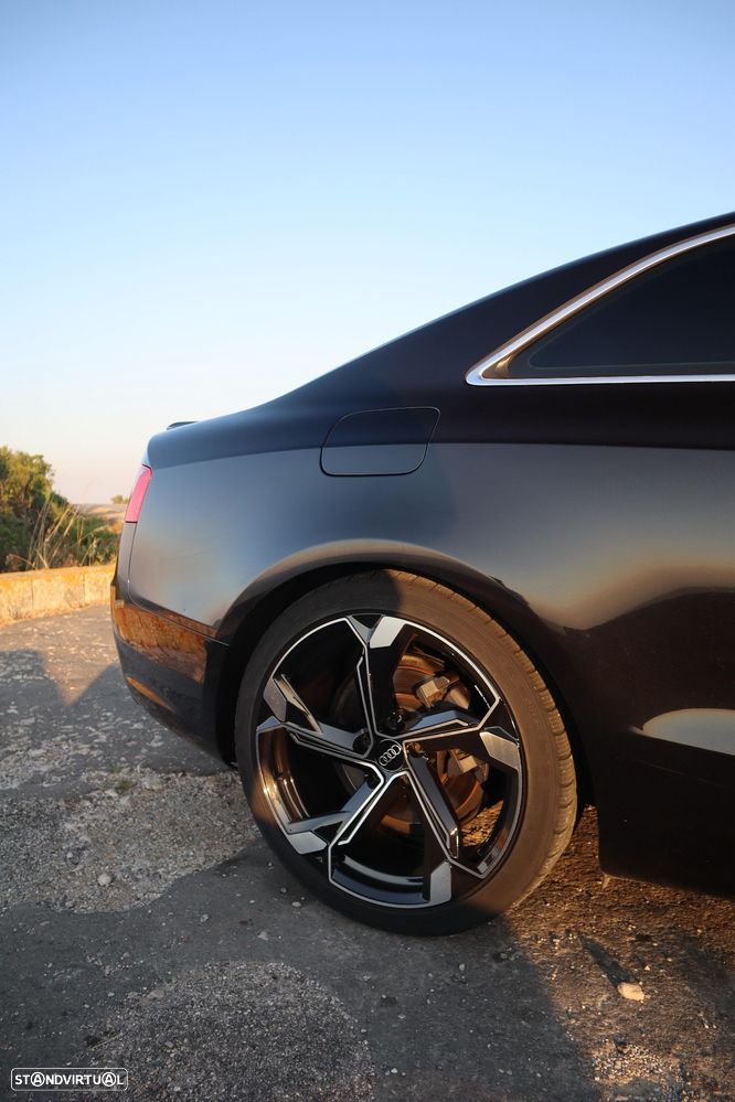 Audi A5 2.0 TDI Ultra DPF - 13