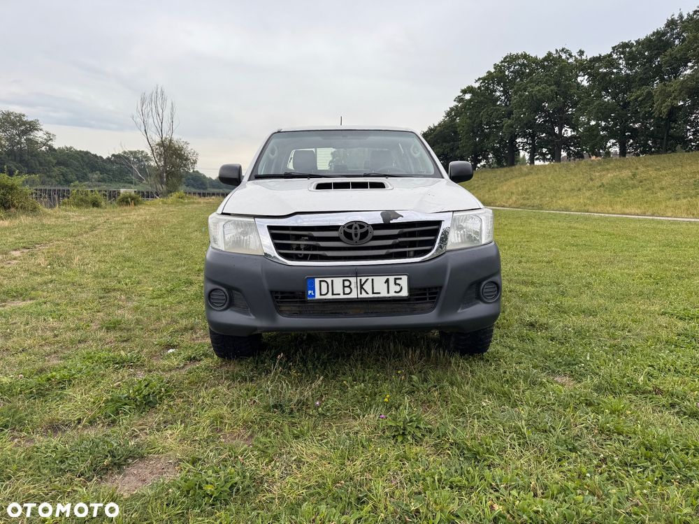 Toyota Hilux 4x4 Double Cab - 14