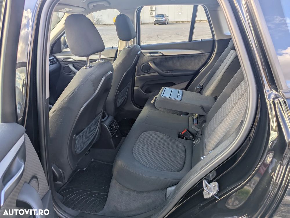 BMW X1 xDrive25e Advantage - 12