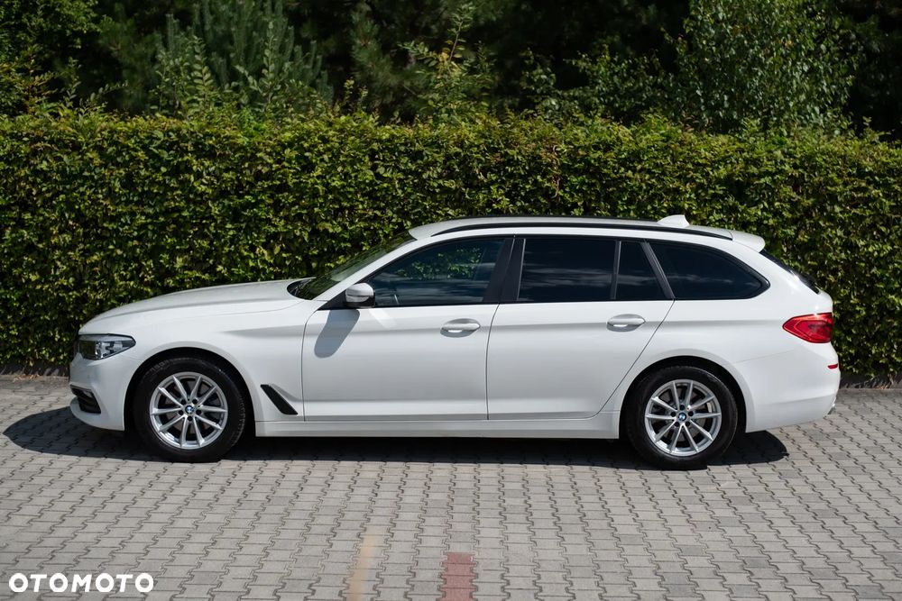 BMW Seria 5 520d xDrive - 3