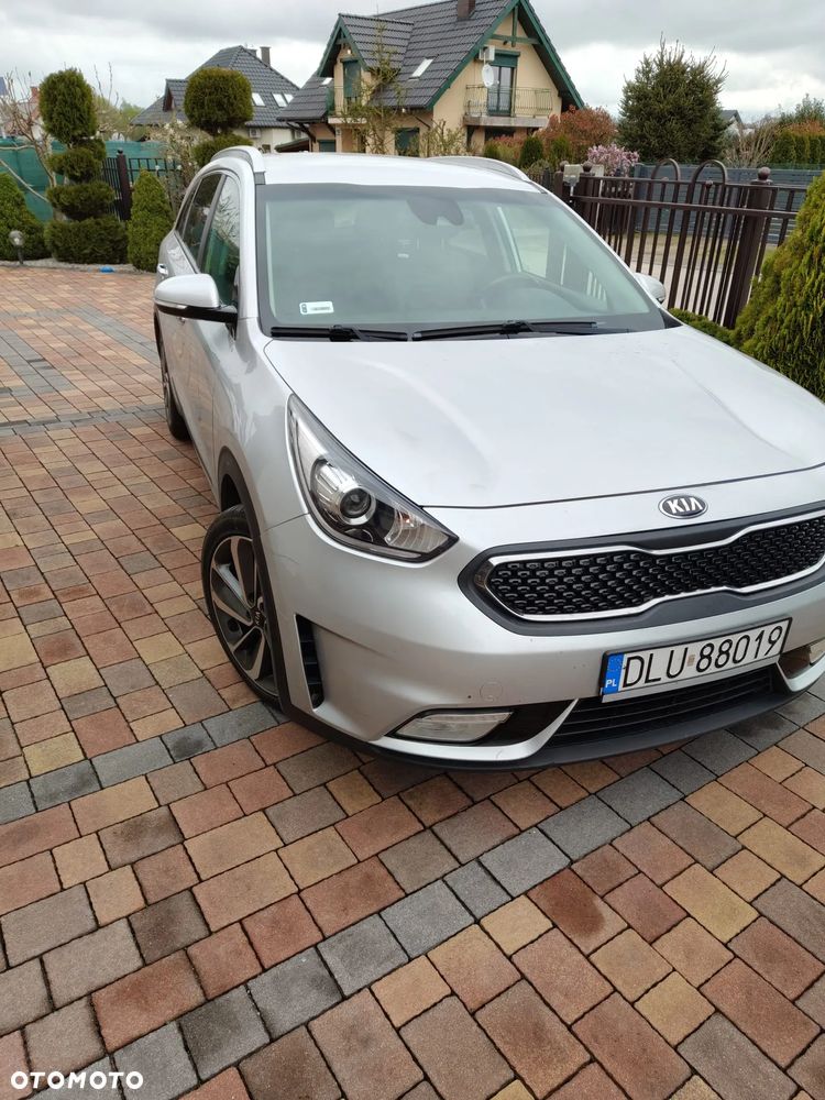 Kia Niro 1.6 GDI Hybrid L - 1