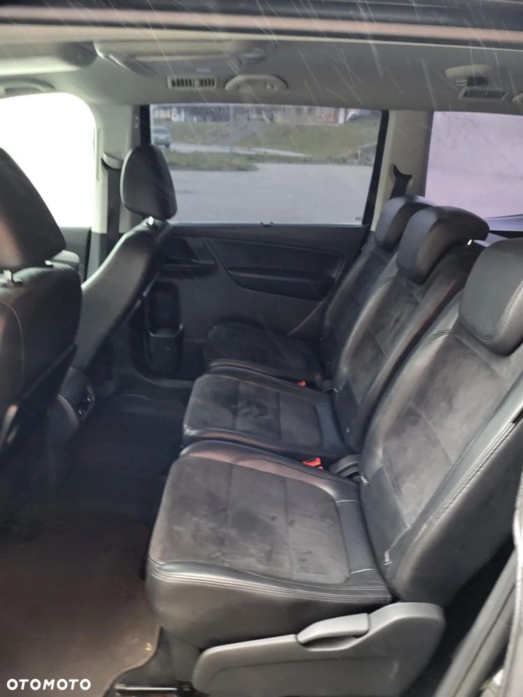 Volkswagen Sharan 2.0 TDI Highline DSG - 10