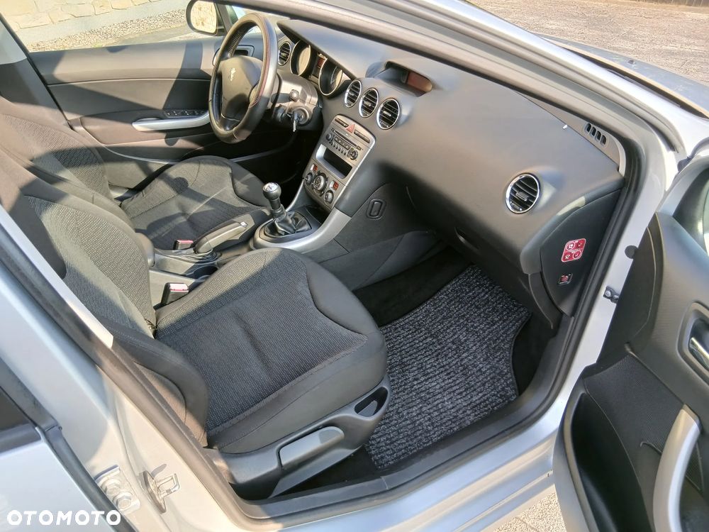 Peugeot 308 120 VTi Premium - 7