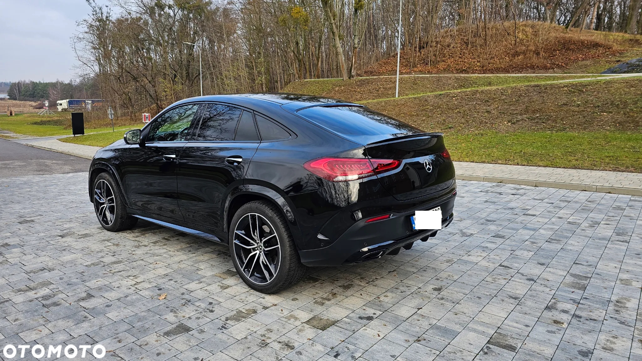 Mercedes-Benz GLE Coupe 400 d 4-Matic Advanced - 3