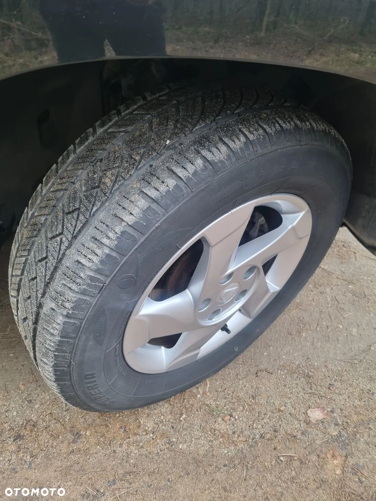 Dacia Duster 1.6 16V 105 4x2 Prestige - 23