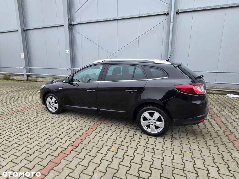 Renault Megane ENERGY dCi 110 Start & Stop Bose Edition - 10