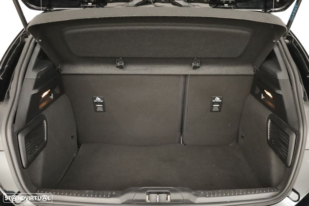 Ford Focus 1.0 EcoBoost ST-Line - 22