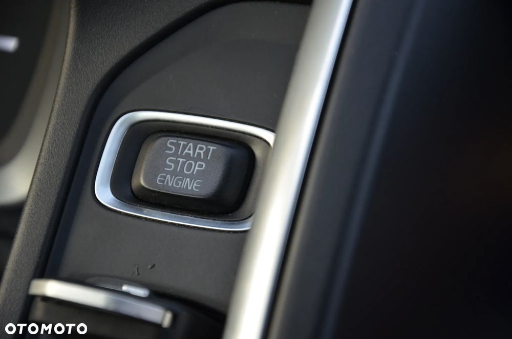 Volvo XC 60 D3 Ocean Race - 31