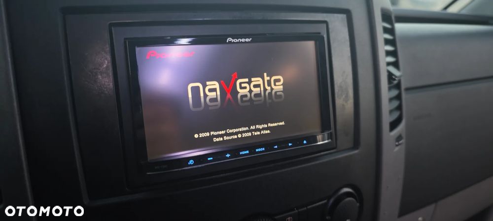 Mercedes-Benz Sprinter - 19