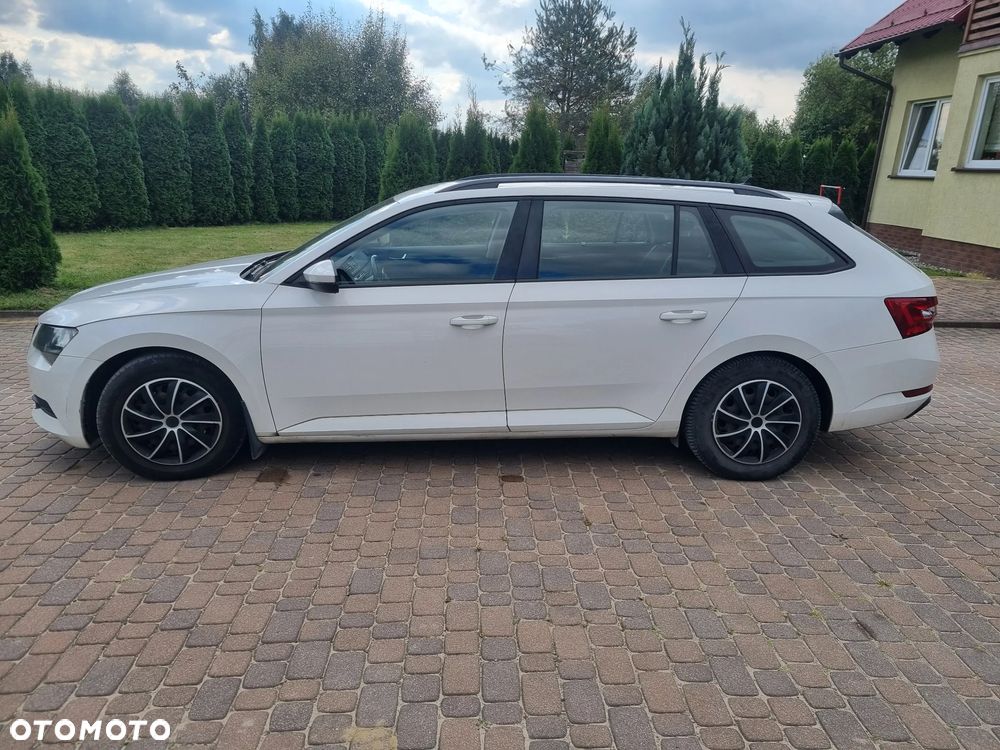 Skoda Superb 1.6 TDI Active - 3