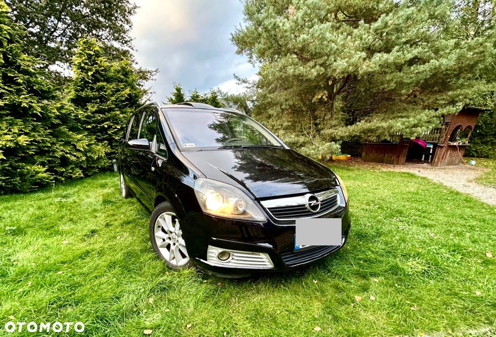 Opel Zafira ver-1-9-cdti-cosmo-activeselect - 13
