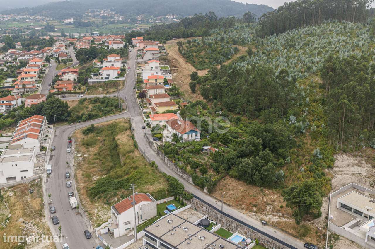 Terreno  - Moradia Individual - Lomar - Grande imagem: 4/21