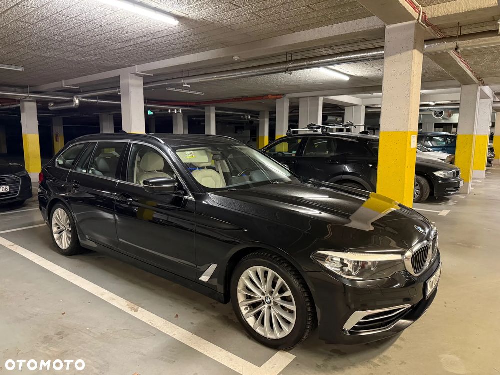 BMW Seria 5 520d Luxury Line - 1