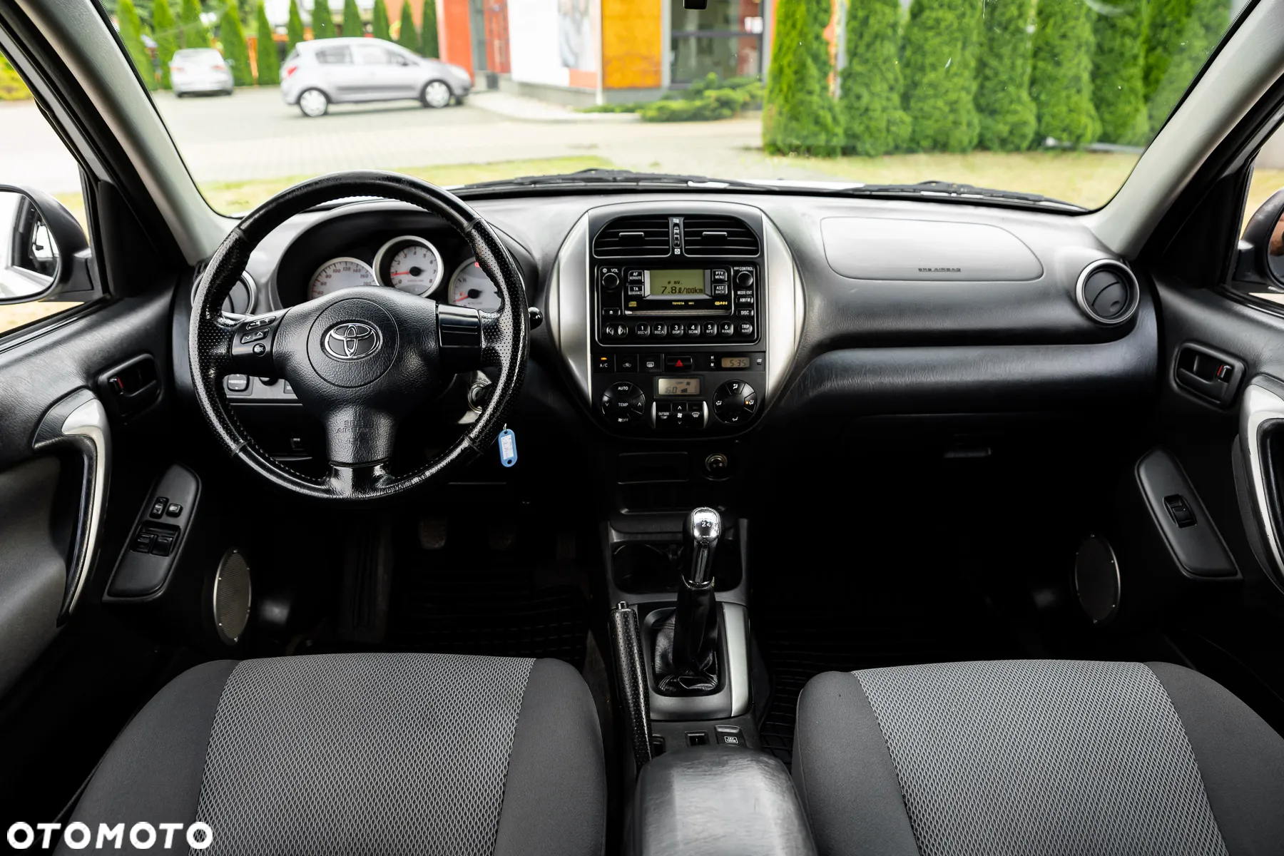 Toyota RAV4 2.0 VVT-i Sol - 5