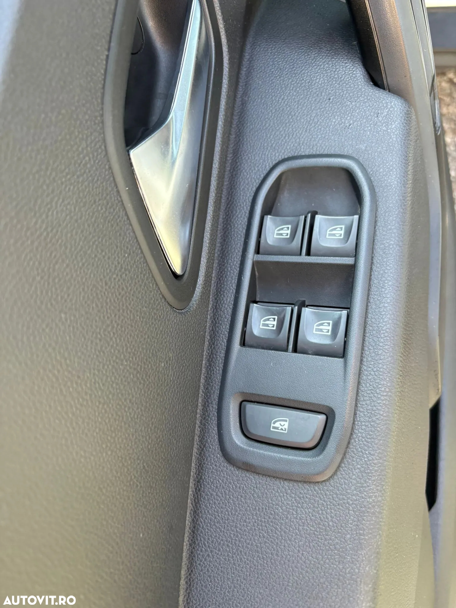 Dacia Duster 1.5 Blue dCi 4WD Comfort - 7