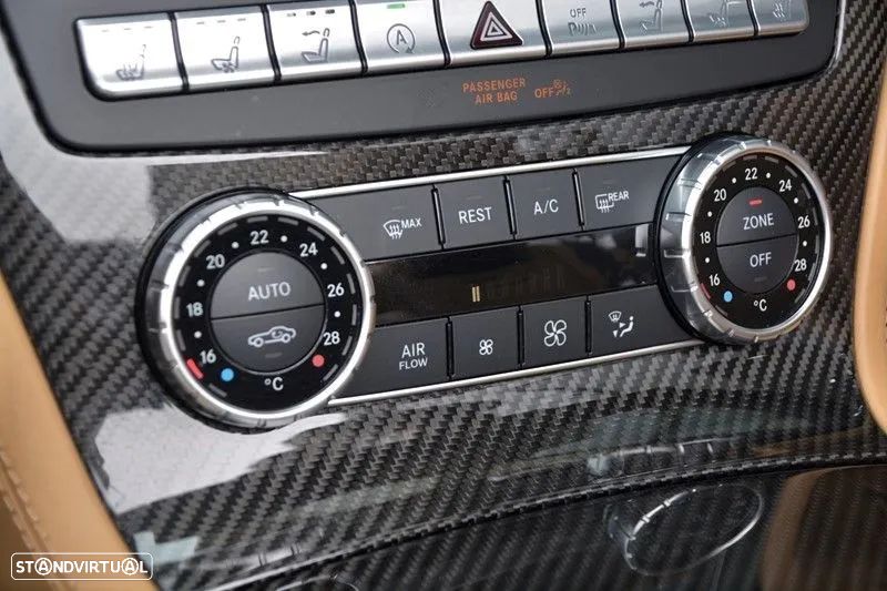 Mercedes-Benz SL 63 AMG Standard - 48