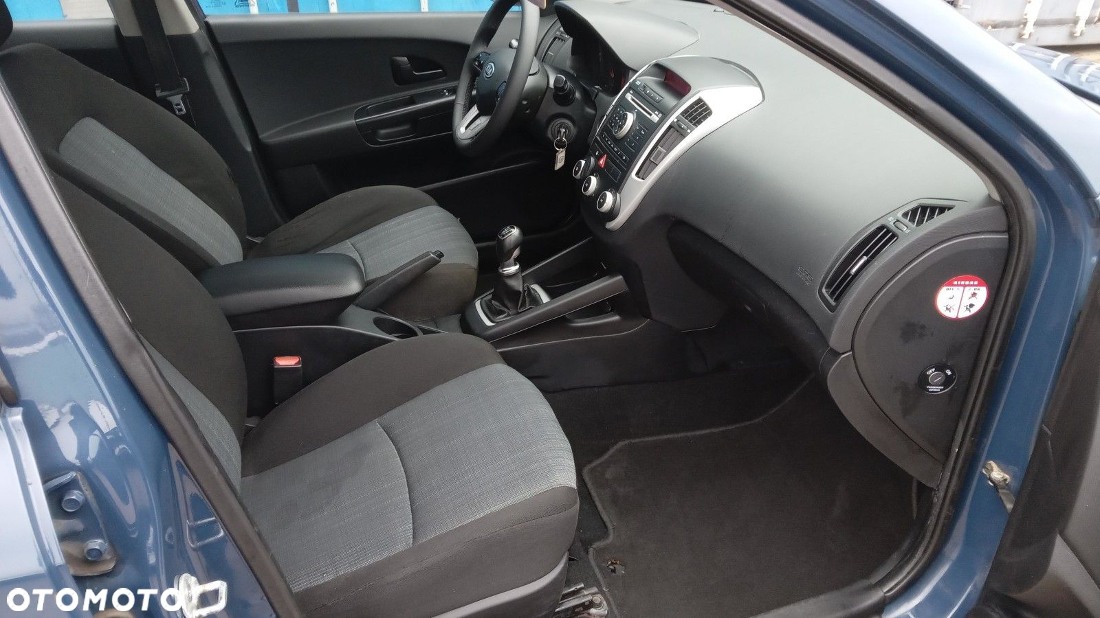 Kia Ceed - 26