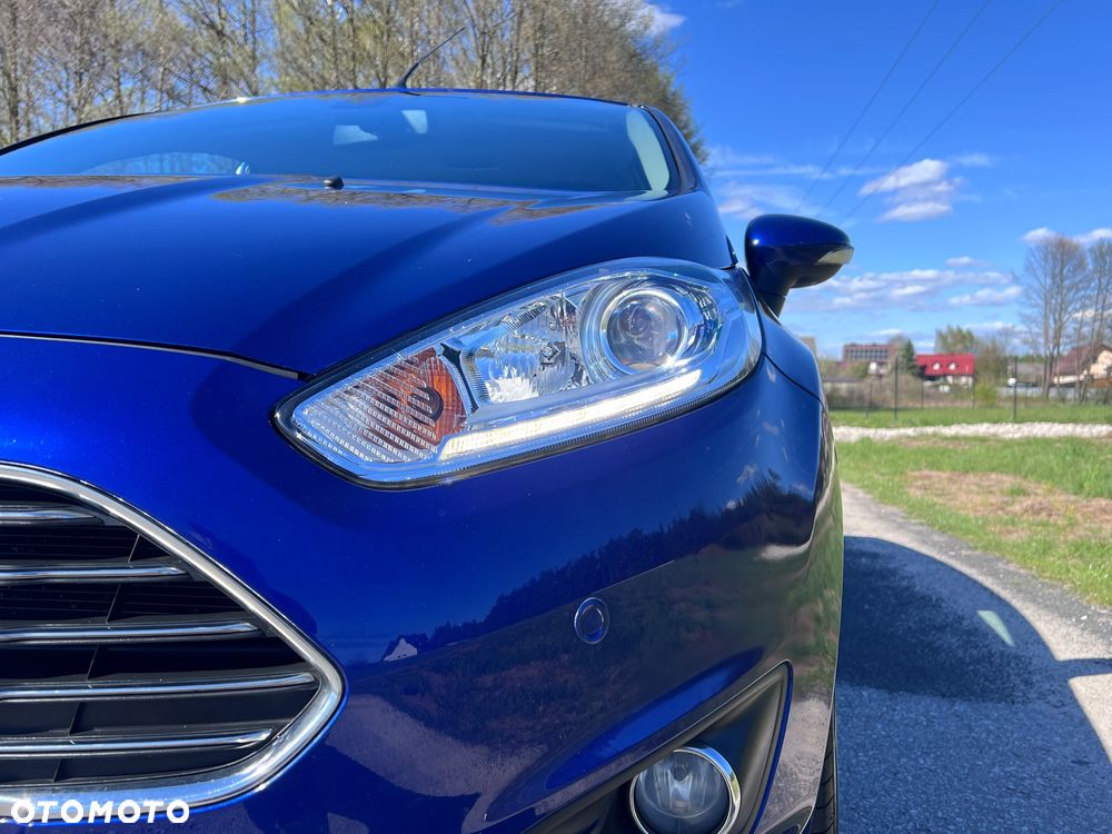 Ford Fiesta 1.25 Titanium EU5 - 13
